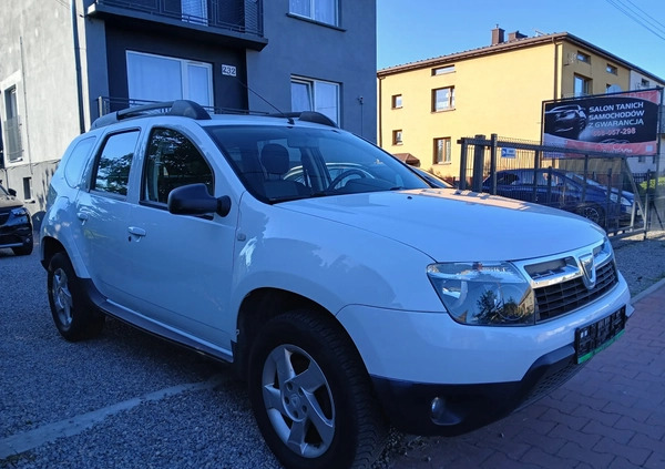 Dacia Duster cena 29900 przebieg: 133000, rok produkcji 2013 z Józefów małe 79